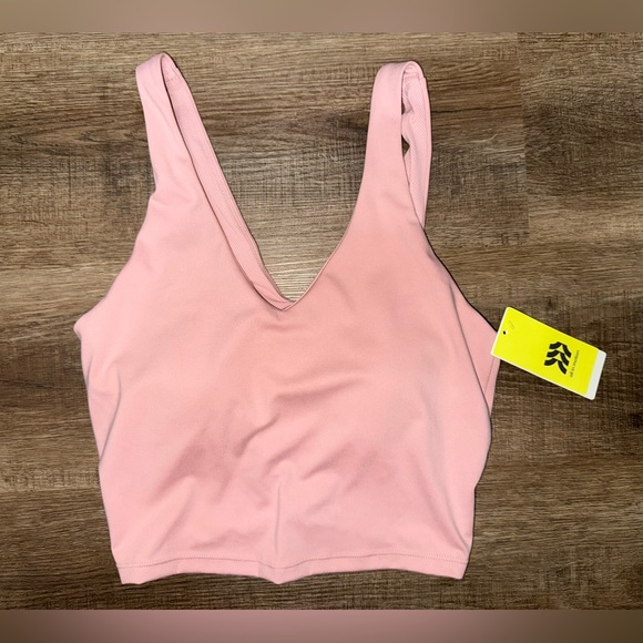 NWT ALL IN MOTION Pink V-Neck Crop Top. Size Medium. - Picture 1 of 3